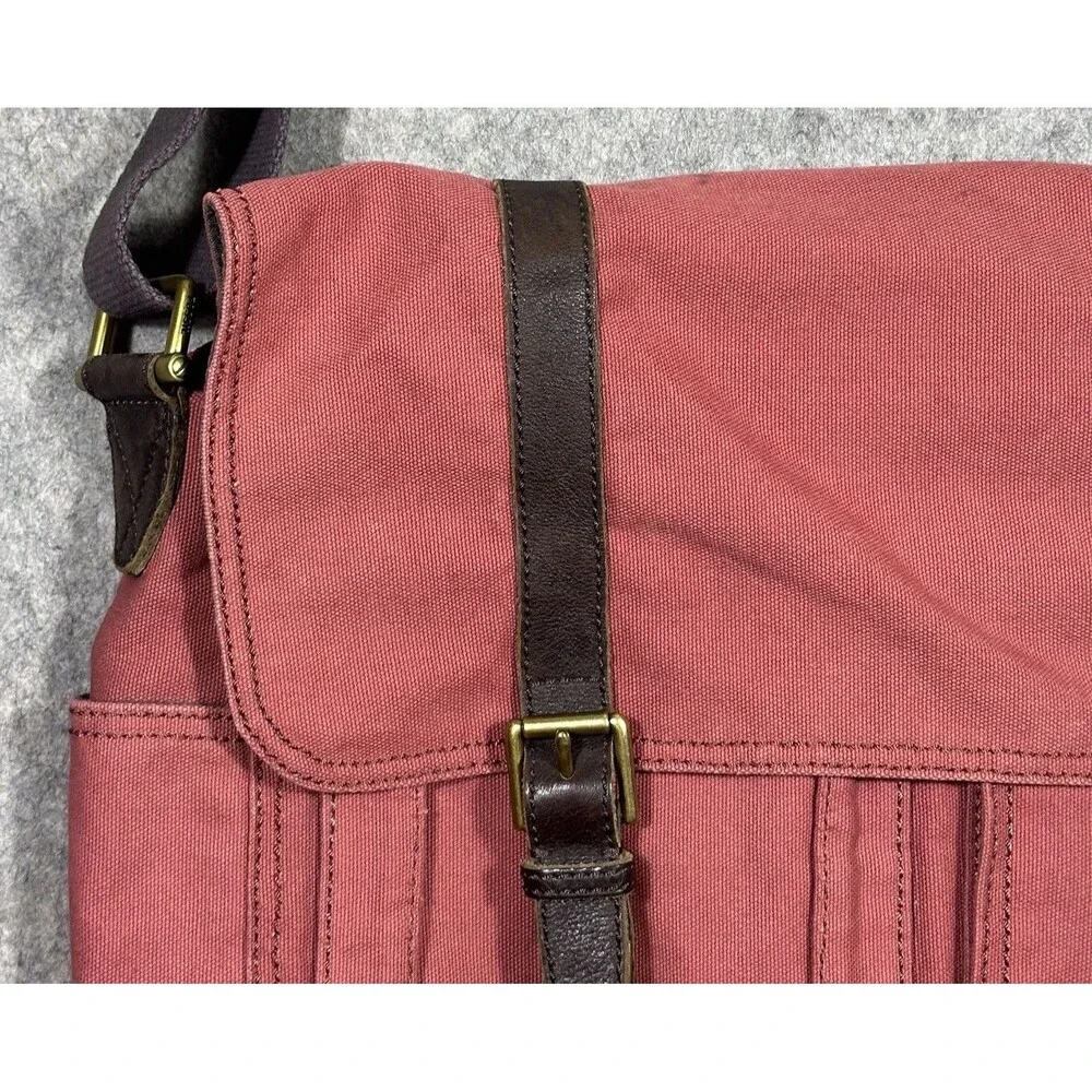 Vintage Fossil Canvas Messenger Bag Red Leather Strap Buckle Crossbody READ